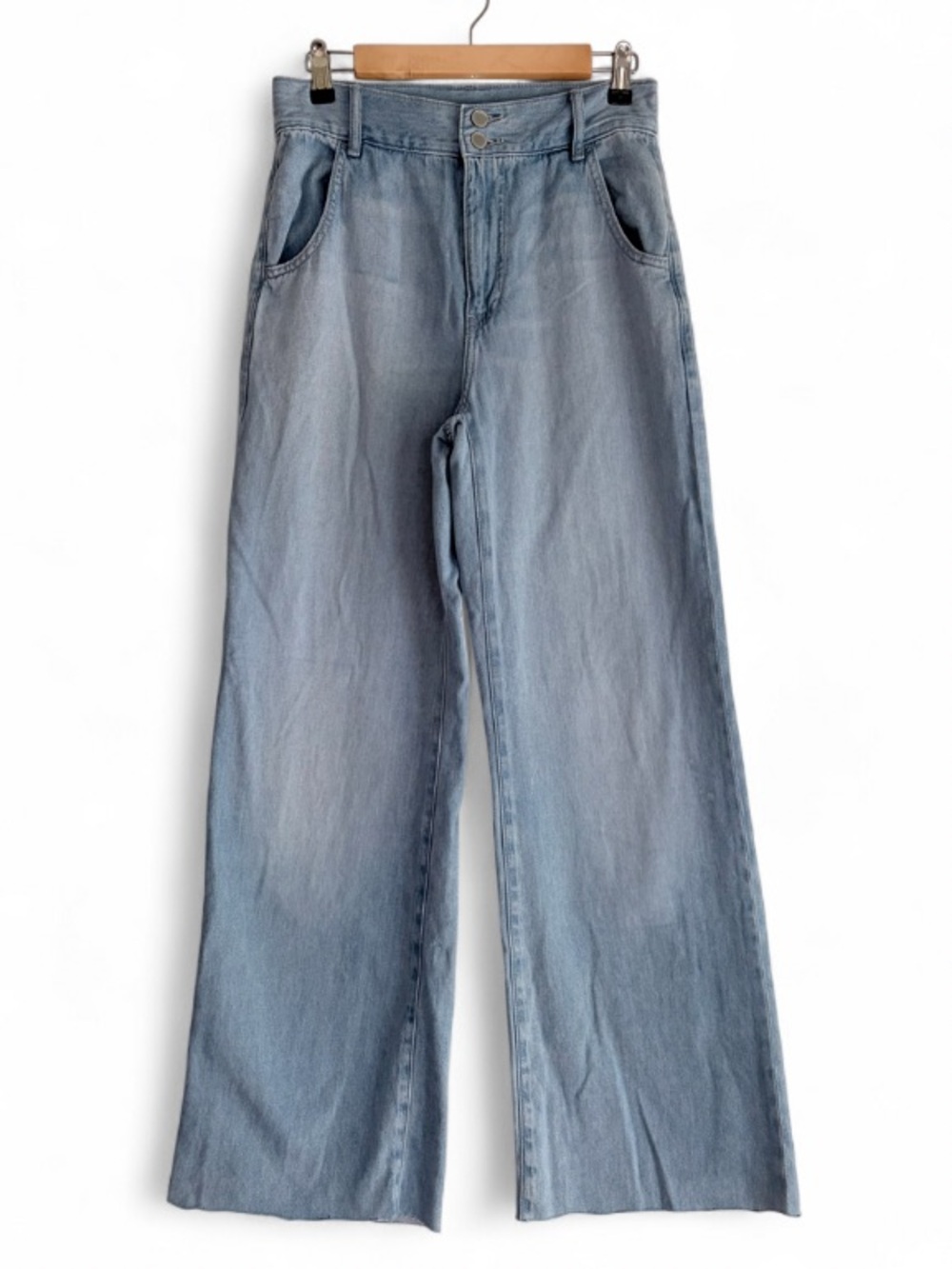 Uniqlo Women's Wide Leg High Waist Raw Hem Jeans Size 27